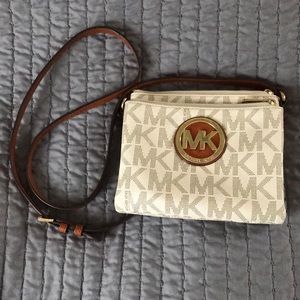 Michael Kors crossbody